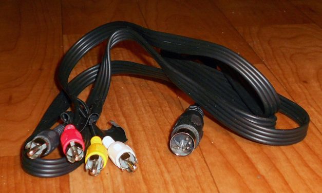 Kabel DIN na 4xCinch dla Commodore 64