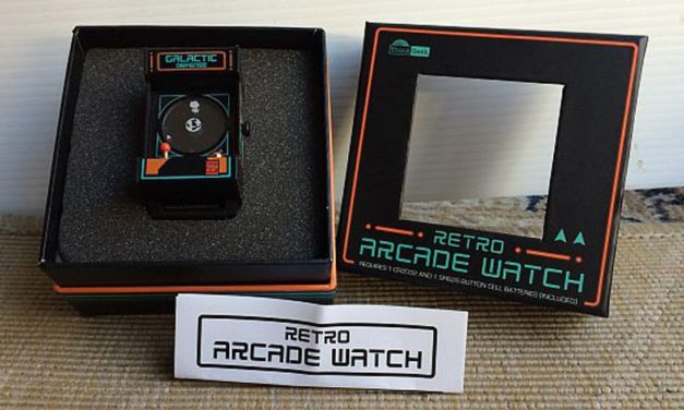 Retro Arcade Watch – zegarek dla geeka